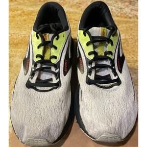 Mens Brooks Trace 2 Hero Pack White Fire Fighter Running Shoes Size 10.5